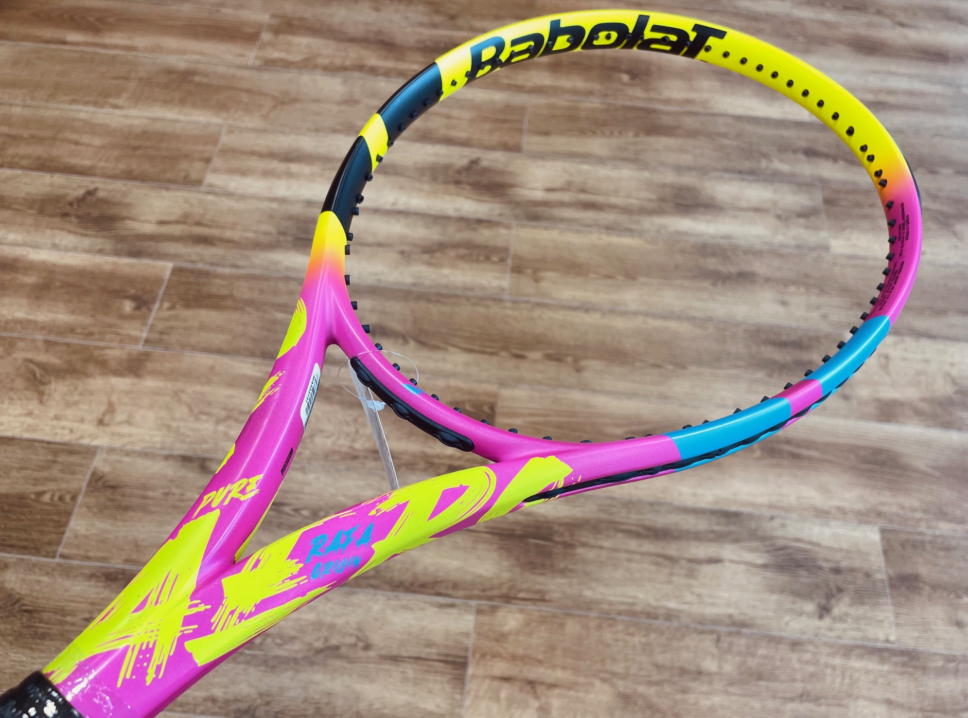 今週のオススメ中古ラケット｛PURE AERO RAFA ORIGIN・PURE AERO RAFA｝(The introduction of our rackets)
