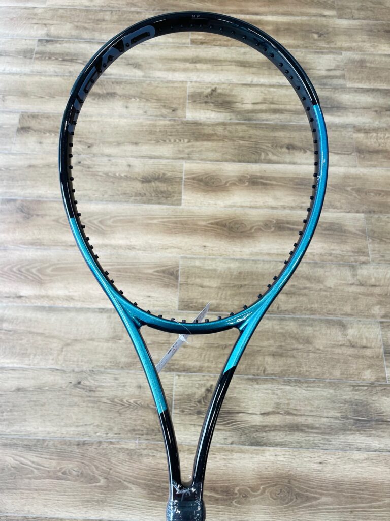 今週のオススメ中古ラケット｛GRAVITY MP・PURE AERO 2019｝(The introduction of our rackets)
