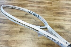 今週のオススメ中古ラケット｛VCORE100L サンドベージュ・BOOM MP オルタネート｝(The introduction of our rackets)
