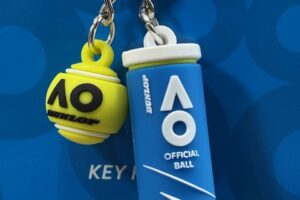 【AOテニスボールチューブキーホルダー🎾】