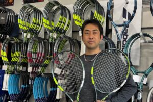 BABOLAT EVO AERO　試打できます。