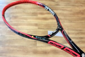 今週のオススメ中古ラケット｛PURE AERO VS US・VCORE SV 98｝(The introduction of our rackets)