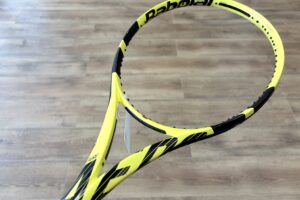 今週のオススメ中古ラケット｛PURE AERO +・PRO STAFF 97 CV｝(The introduction of our rackets)