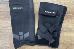 膝が不安な方必見！ZAMST「ZK-MOTION」と「ZK-PROTECT」どっちを選ぶ？